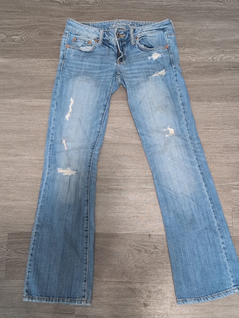Women's Distressed Jeans